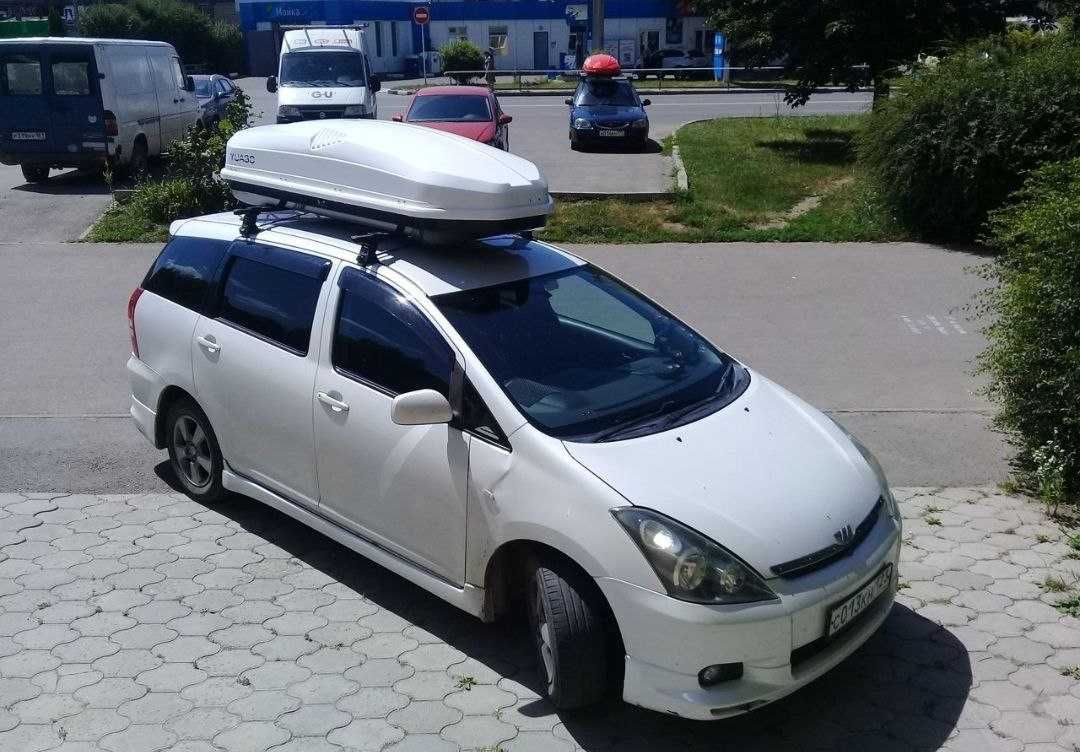 Автобокс YUAGO “Antares” белый (матовый) двустороний 580 л.