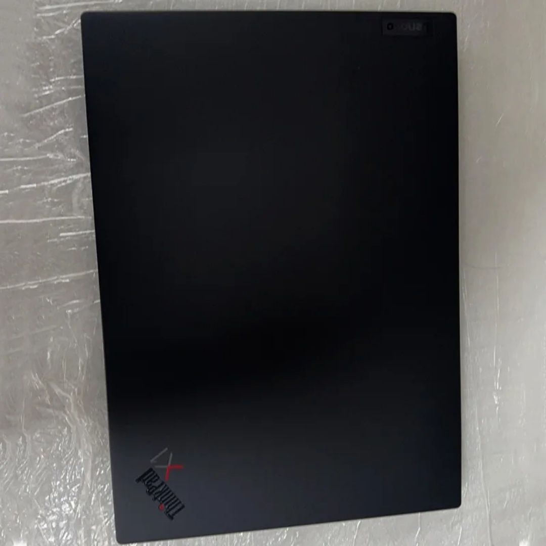 Lenovo ThinkPad X1 Carbon