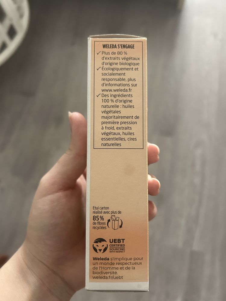Продам масло от растяжек, новое