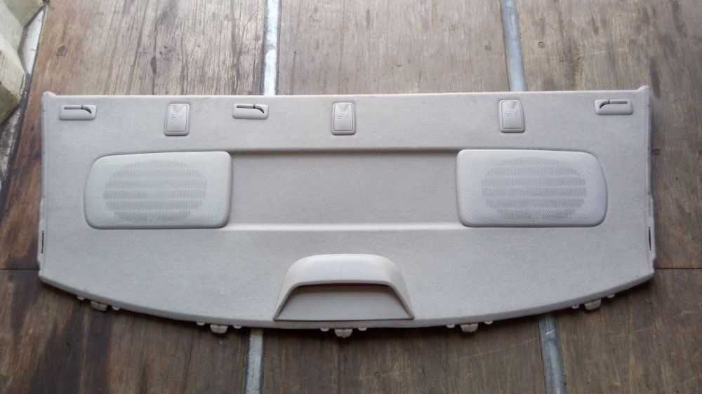 Продам полка задняя Toyota Camry 30 - 35 ACV30