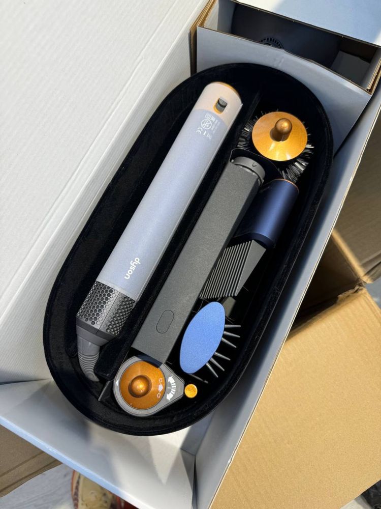 Dyson, дайсон, фен,  дайсон для волос, стайлер дайсон
