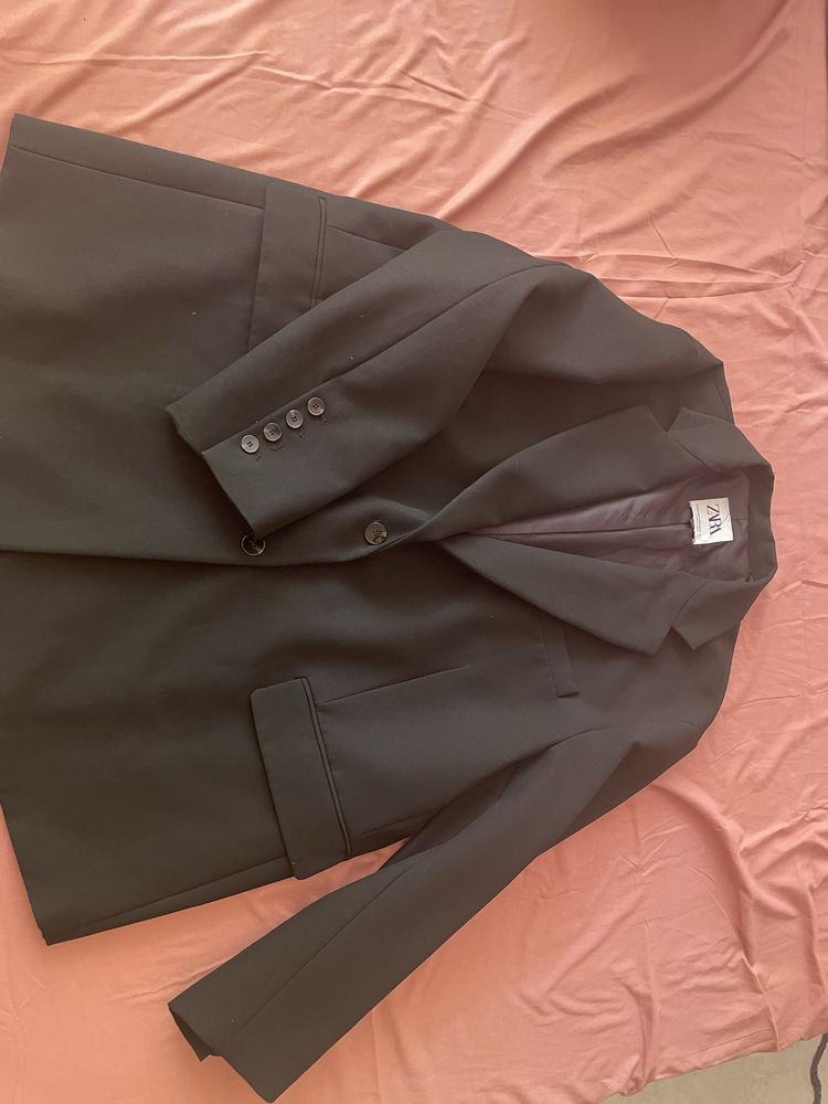 Срочно!!! Черный пиджак Zara!!!
