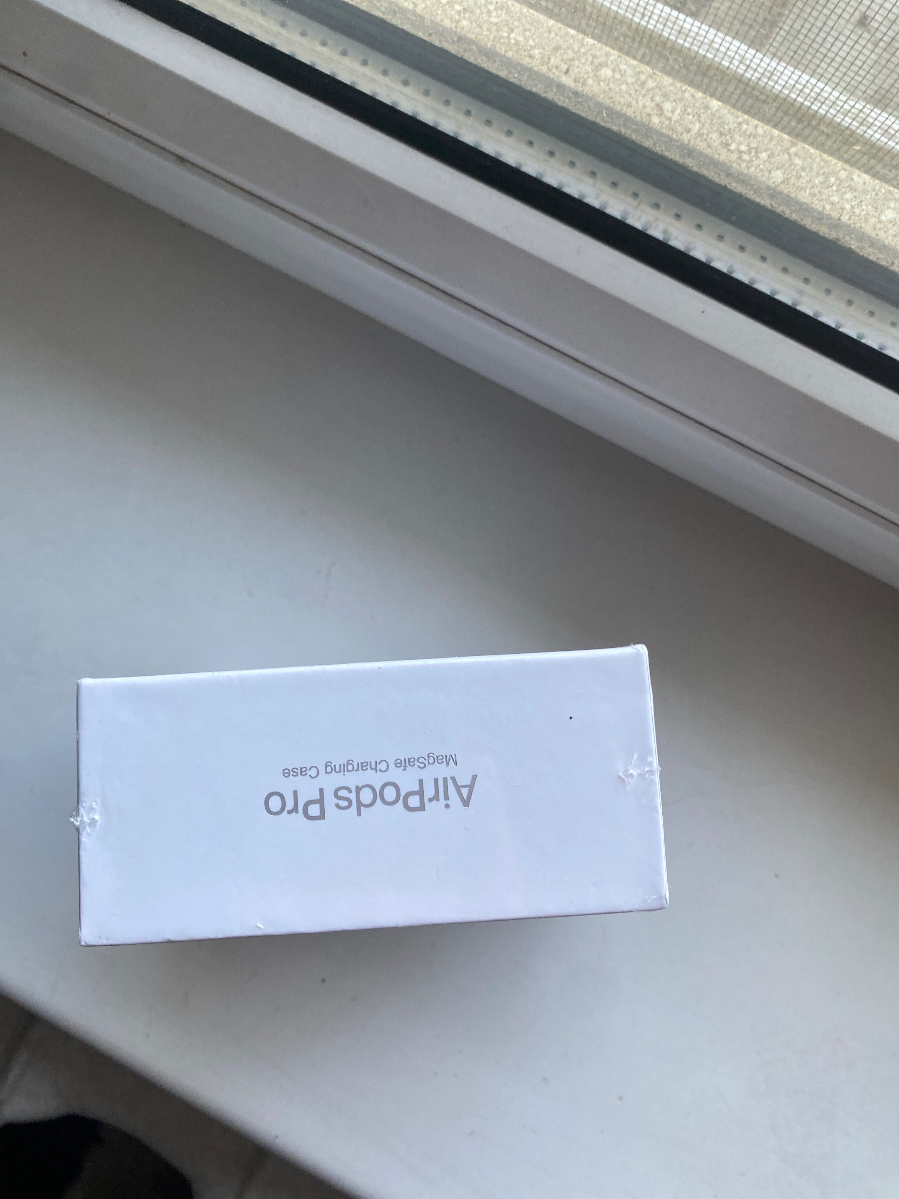 AirPods 1 MagSafe