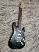 Squier afiniti black классический стратокастер