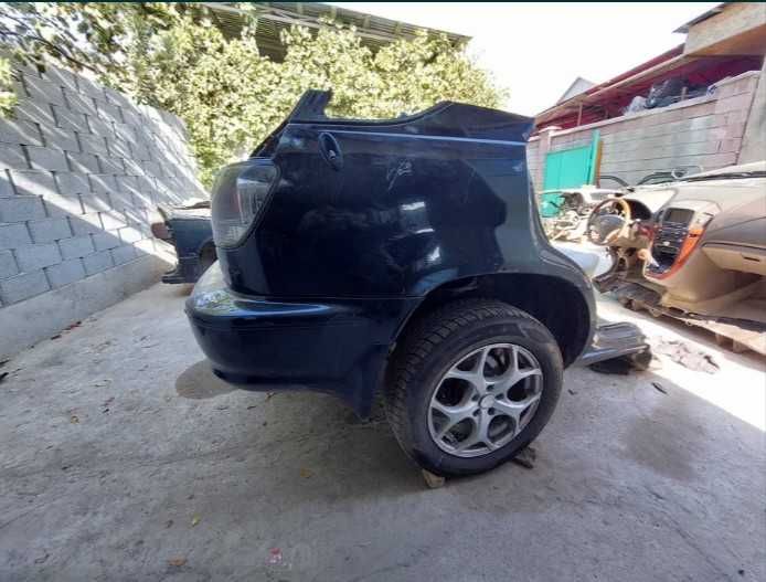 задняя часть на lexus rx 300 1 поколения