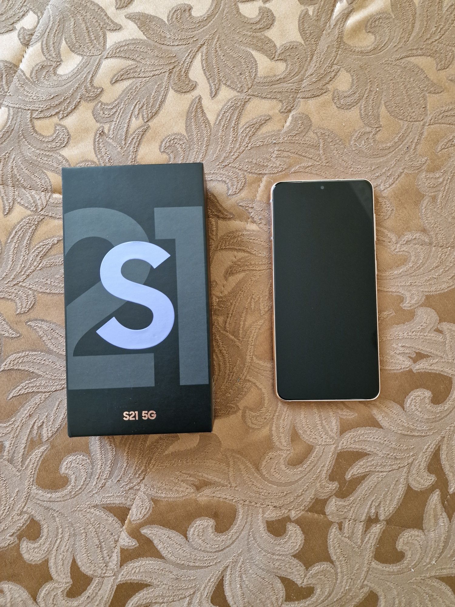 Продам Samsung S21 128gb в идеальном состоянии