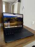 Mac Book Air 2024