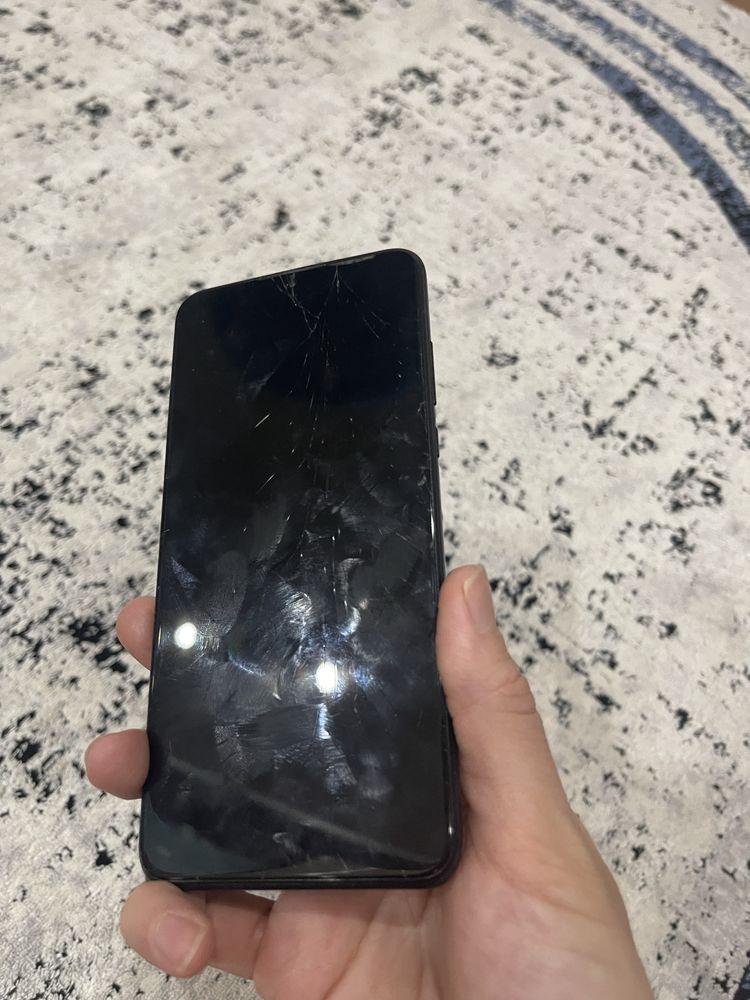 Huawei P30 lite.