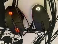 1 мышка Logitech,2 Blody