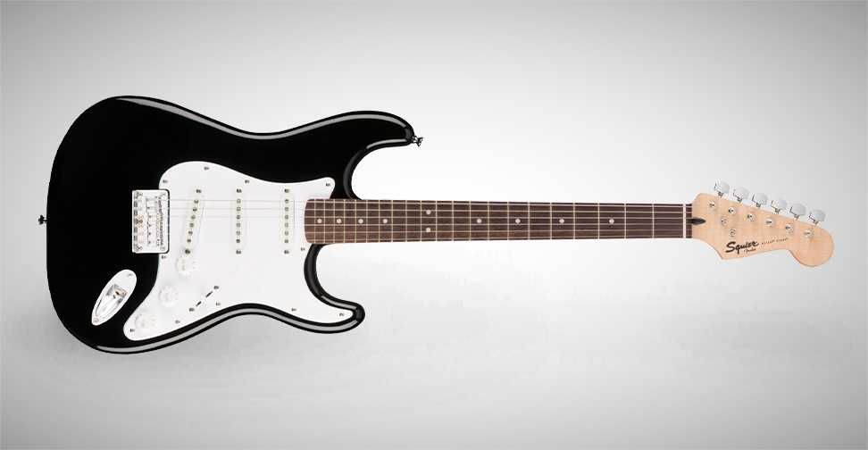 FENDER SQUIER BULLET STRAT HT SSS Black. В идеальном состоянии