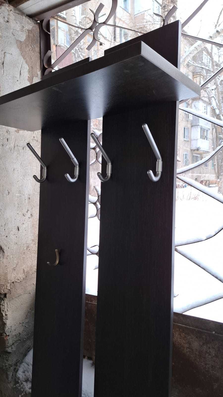 Прихожка, вешалка в прихожую, тумба, полка, кресло - всё БУ