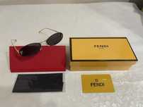 солнцезащитные очки Fendi