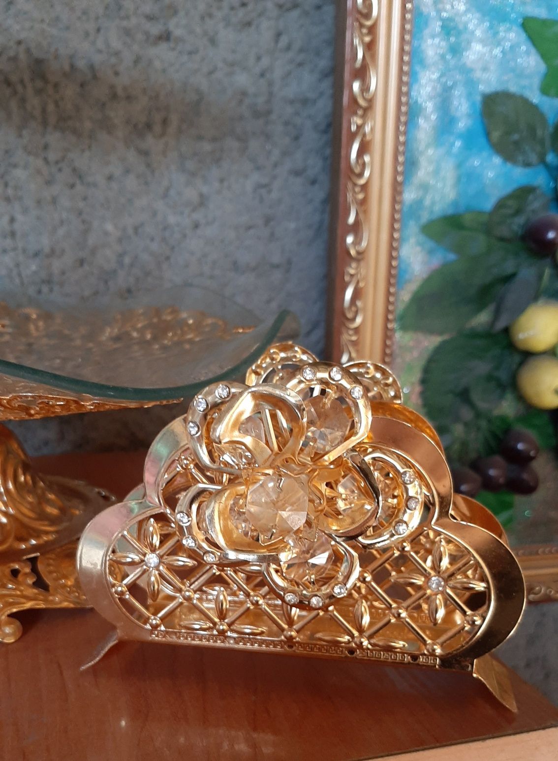 Продам этажерку и салфетницу