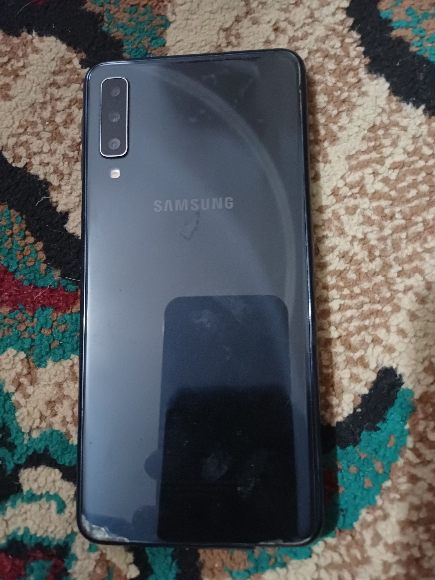 Samsung a7 2018 на запчасти