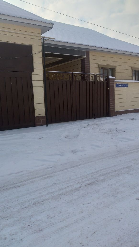 Дом из 5 комнат 3 полноценные спальные комнаты
