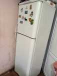 Продам холодильник Indesit R36NFG