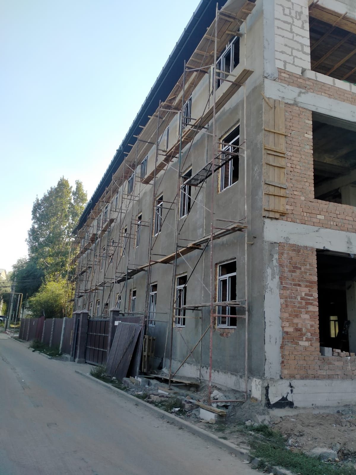Строительные леса на прокат: оперативно, без залога и с доставкой