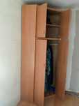 Продается угловой шкаф для одежды