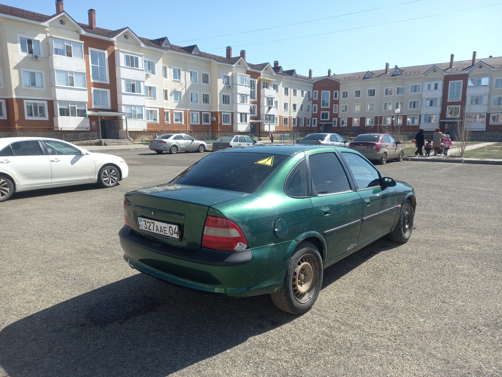 Opel vector b- 2 обьем простой мотор