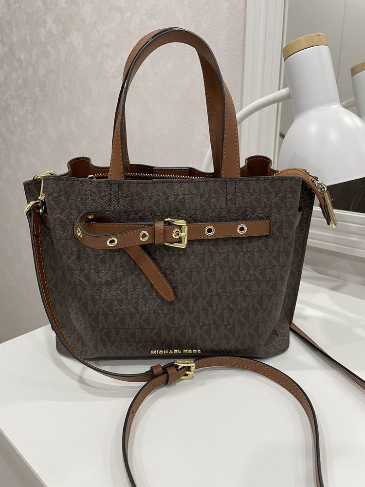 Продам сумку Michael kors