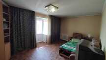 продается 3 комнатная квартира