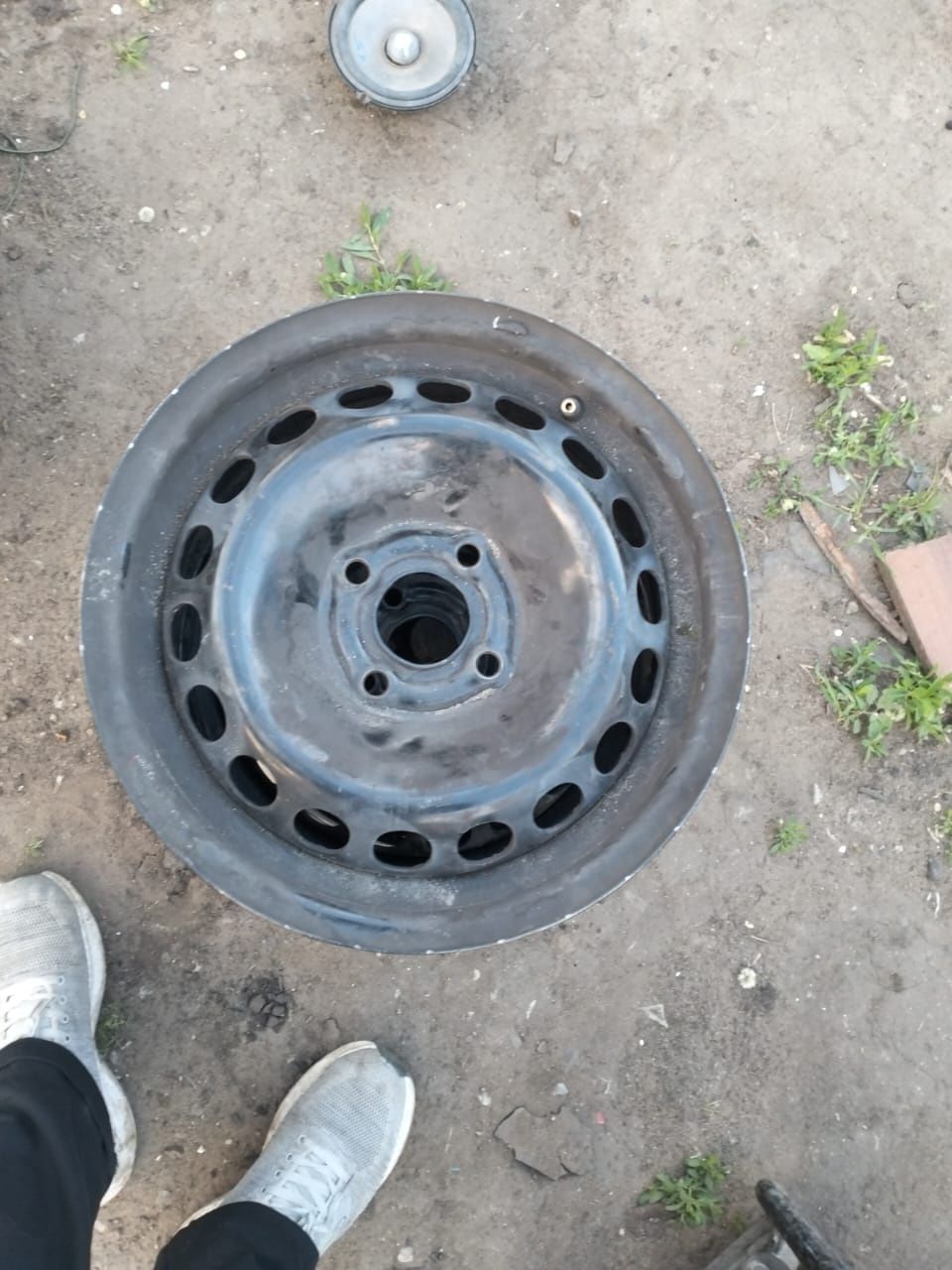Продам 3 диска 14