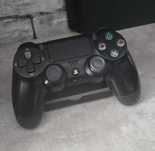 Продам оригинальный джойстик PS4
