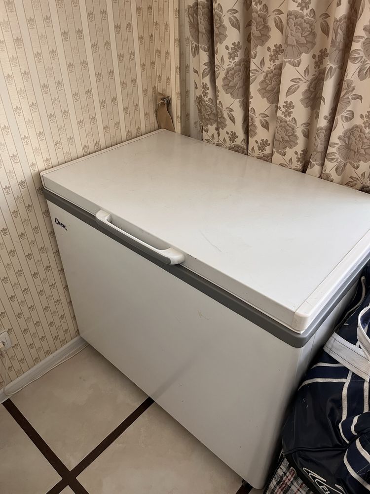 Продам морозильник Снеж МЛК 350