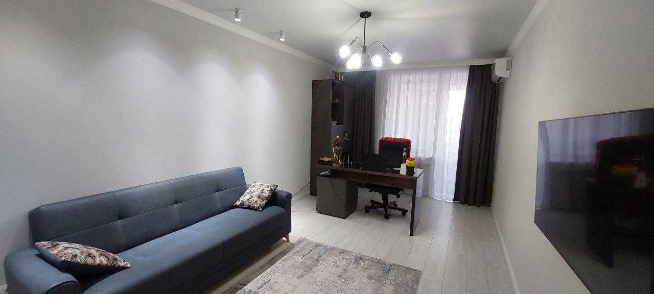 Продам 3х ком квартиру на 3м этаже в мкрн Береке