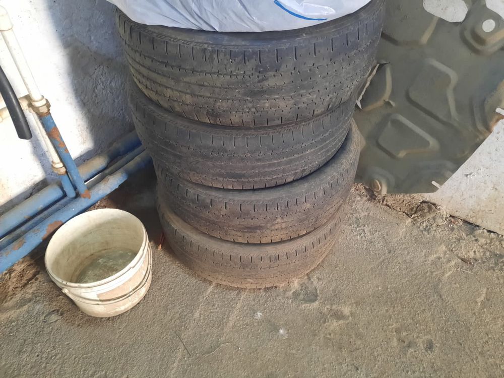 Продам 8 балонов, размер 18, состояние хорошее
