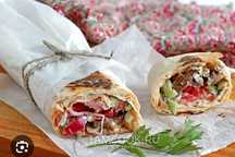 Шаурма Беляши с мясом, сосиски в тесте пирожки