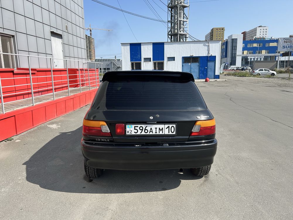 Продается Toyota Starlet P80 - Надежный японский хэтчбек!