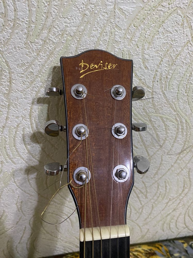 Гитара Deviser