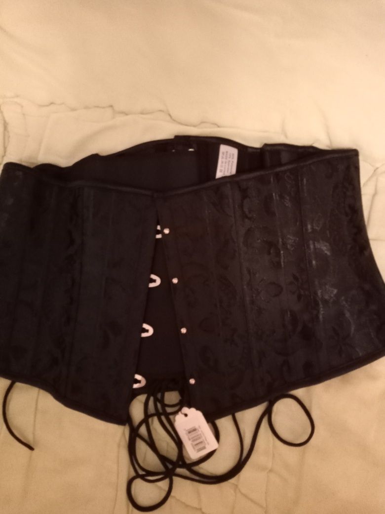 Продаю новый корсет,р-р 2 XL