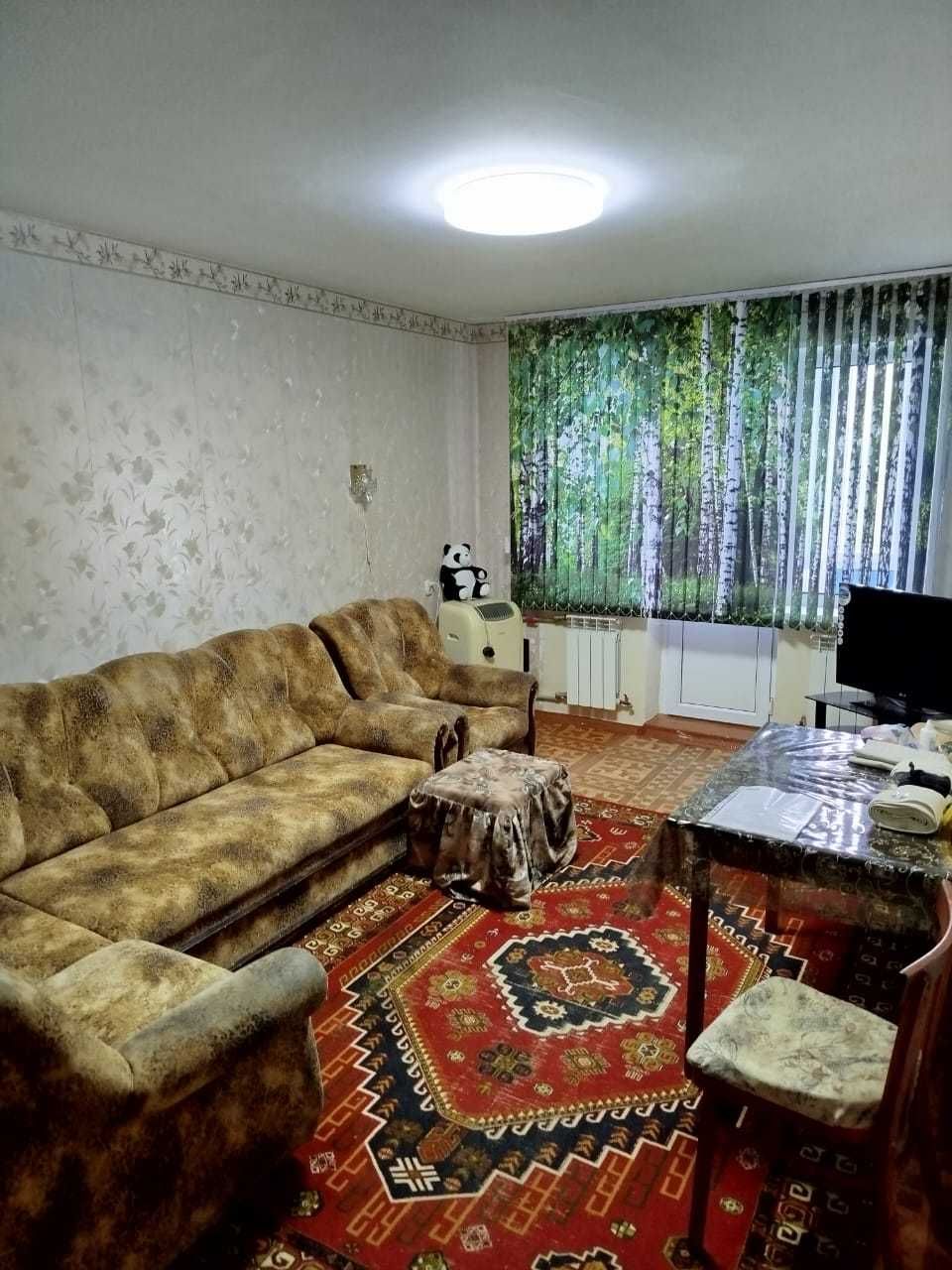 3 комн. кв. в центре города ул. Абая на 4 эт. не угловая
