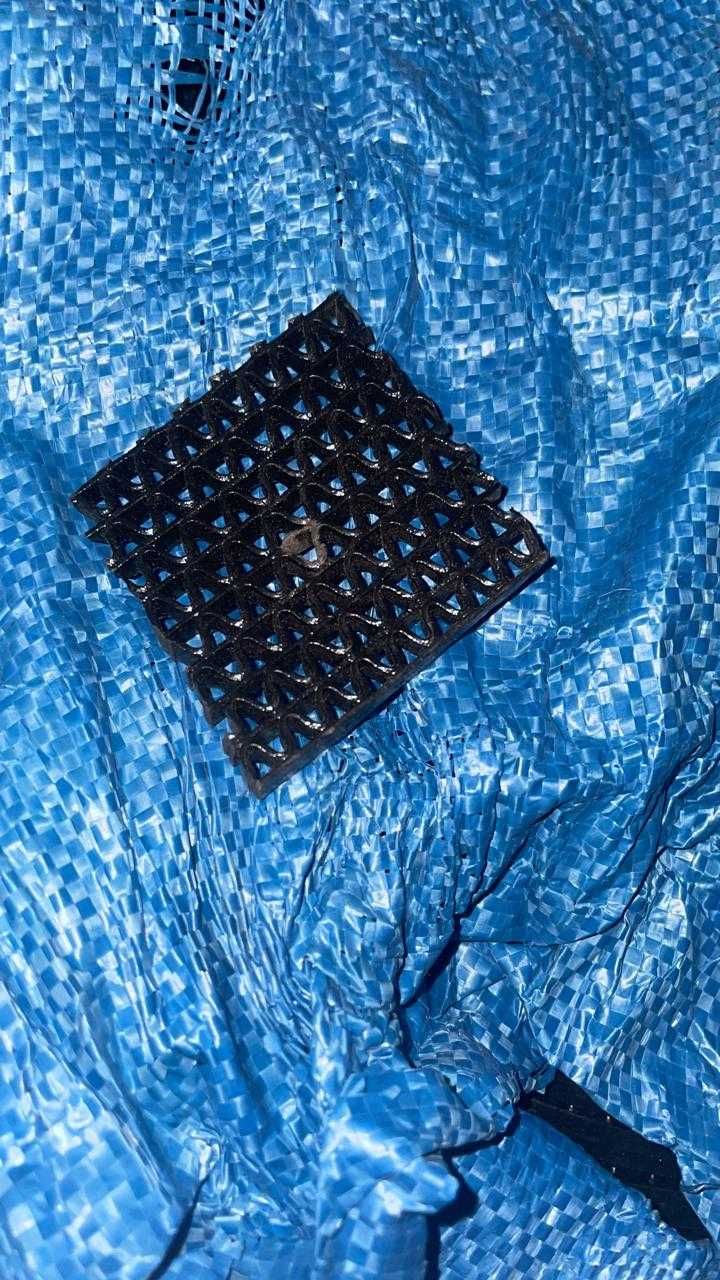 Продам зиг заг коврик