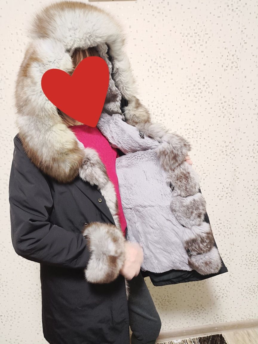Продам парку натуральную.