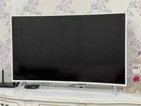 Samsung SERIES 7 49 дюймов 4К