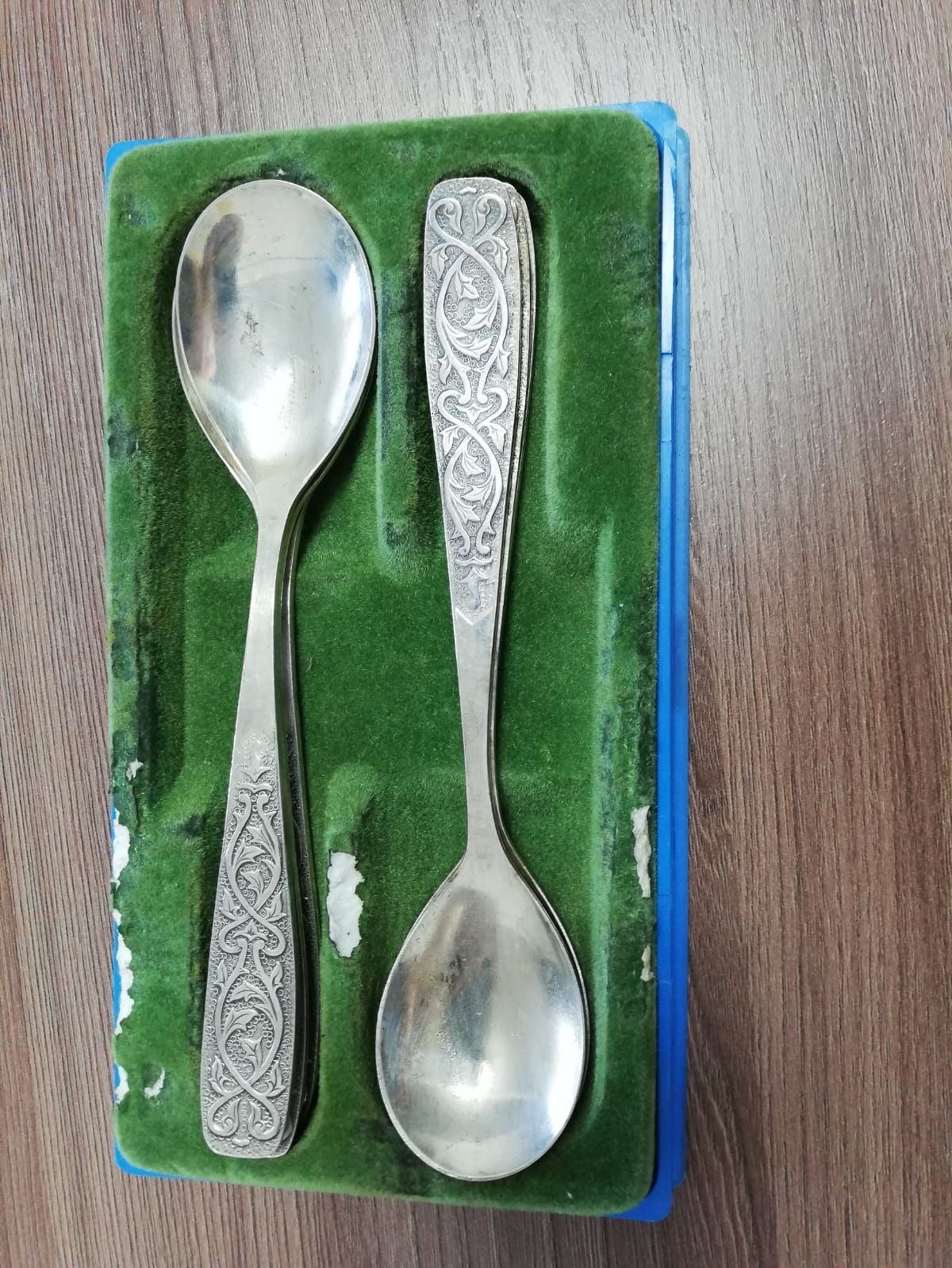 Продам ложки десертные.