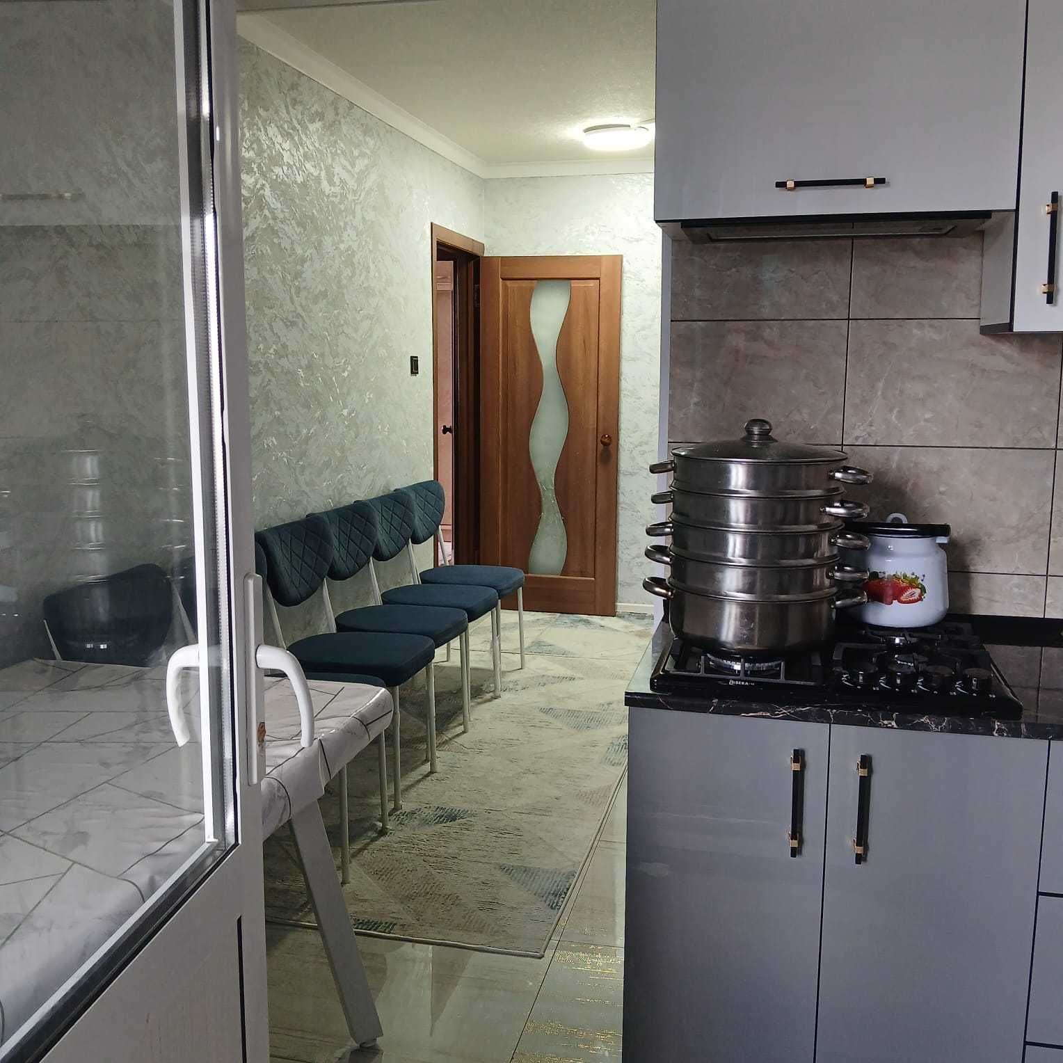 3 бөлмелі пәтер сатылады. Мкр 1 5 дом кв 10