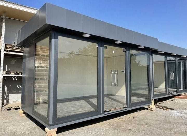 Киоск 2.5×2 – бюджетный вариант, утеплён