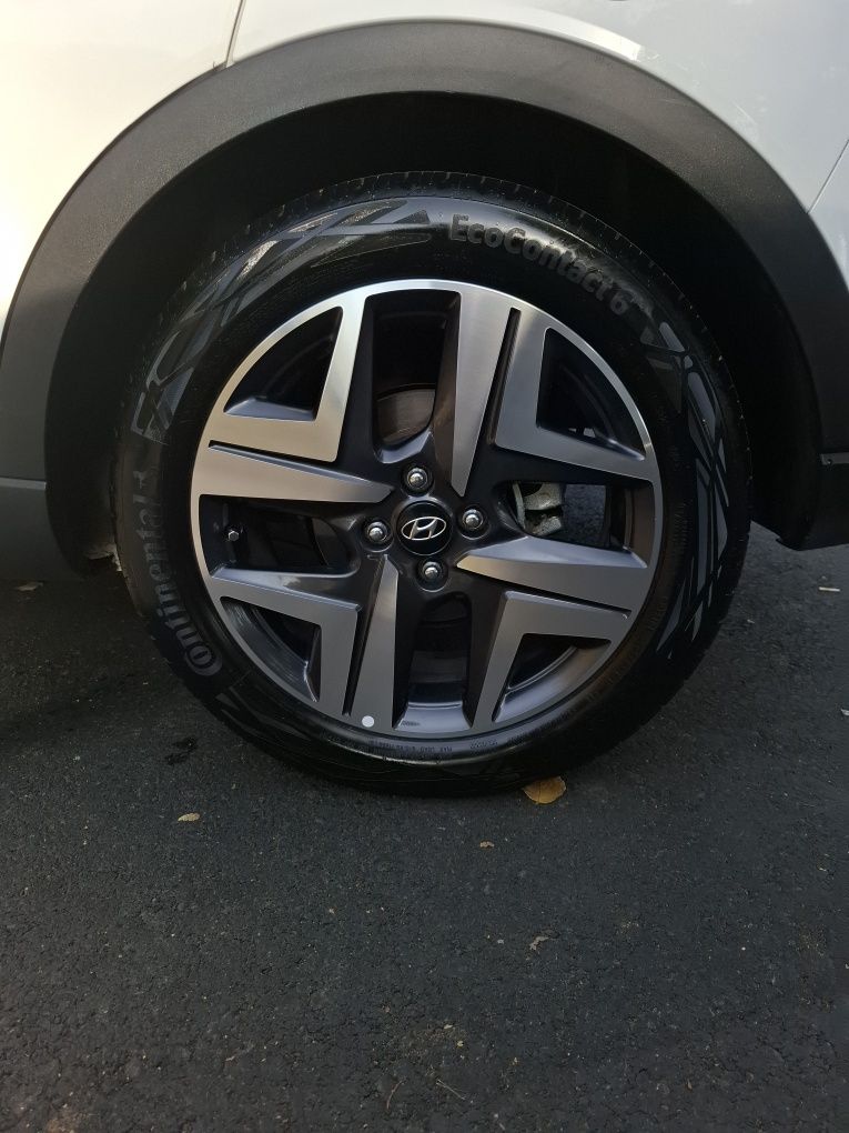 Родные диски R17 от Hyundai Bayon с резиной