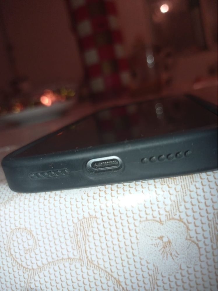 iPhone 11 срочно продам нужно деньги всё родной ничего не менялся
