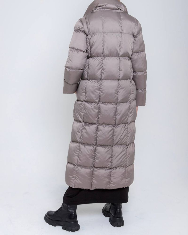 продам женские куртки