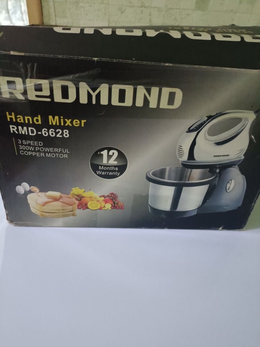 Продам миксер состояние нового