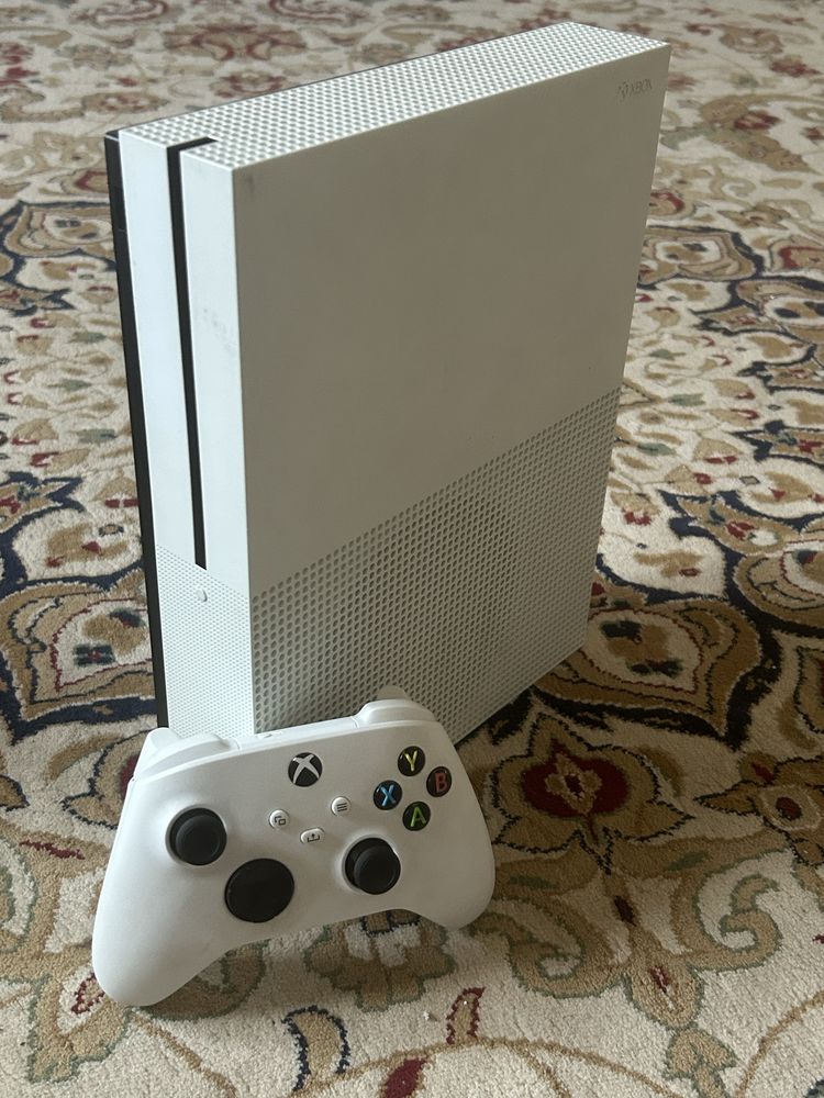 Xbox One S 512 Gb