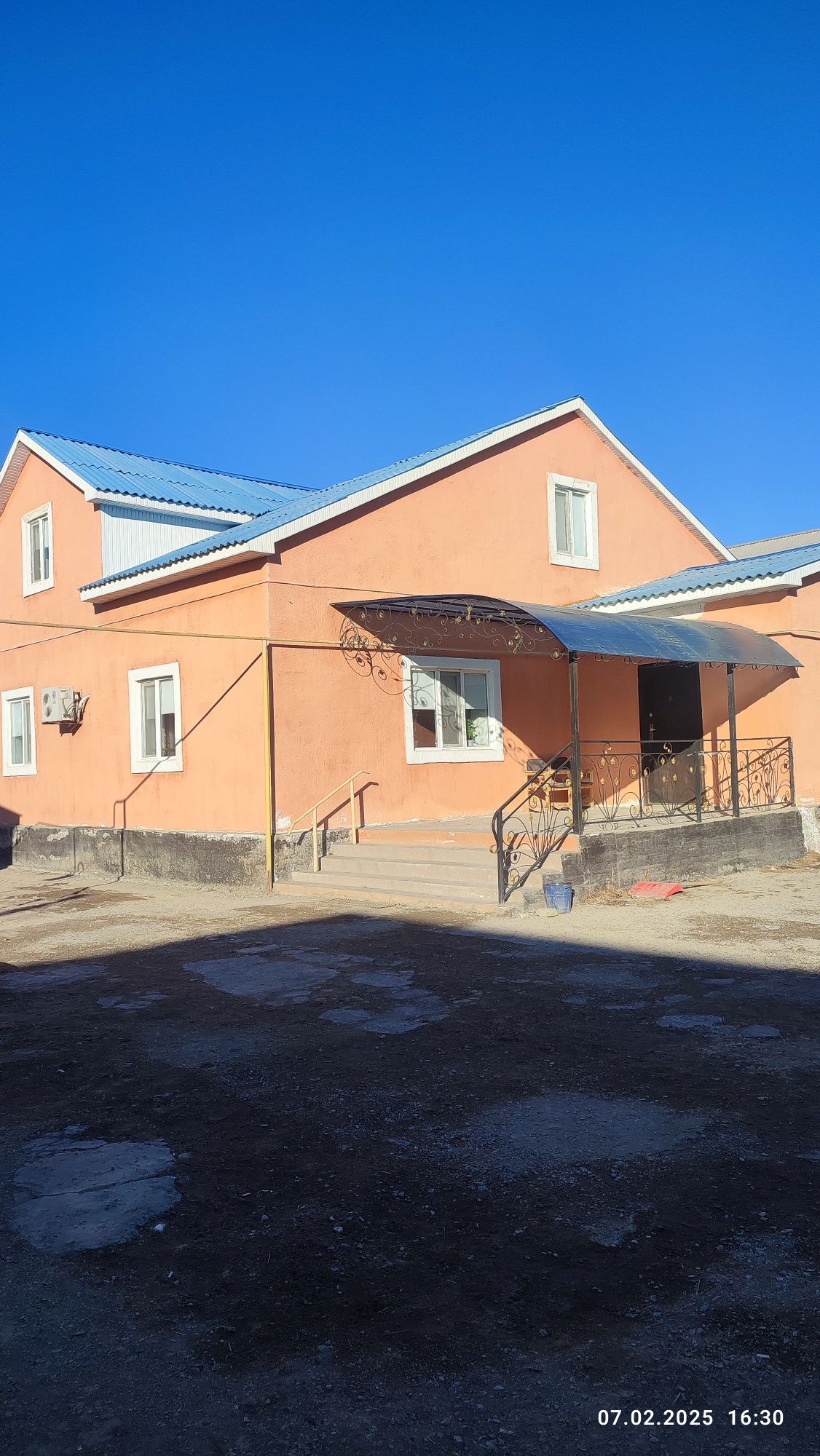 Продается частный мансардный дом в районе мкр Мирас...