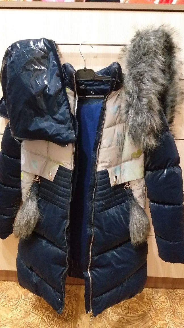 Продам зимний пуховик