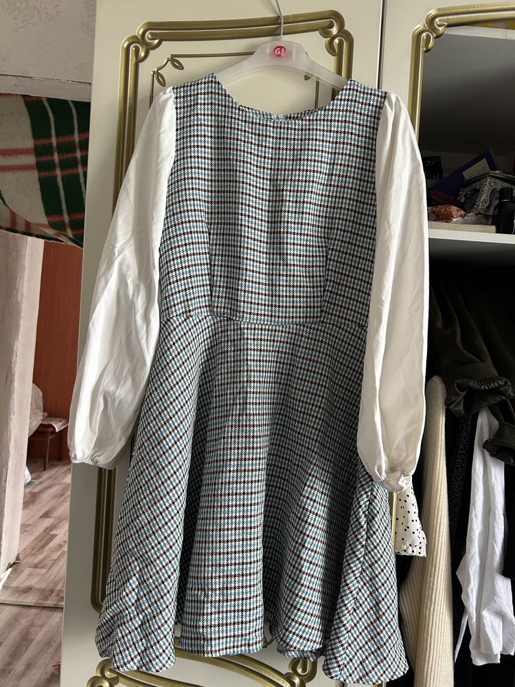 Продам платье
