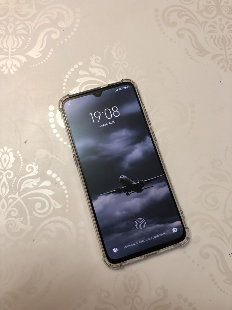 О боже это же Mi 9 128gb отличный